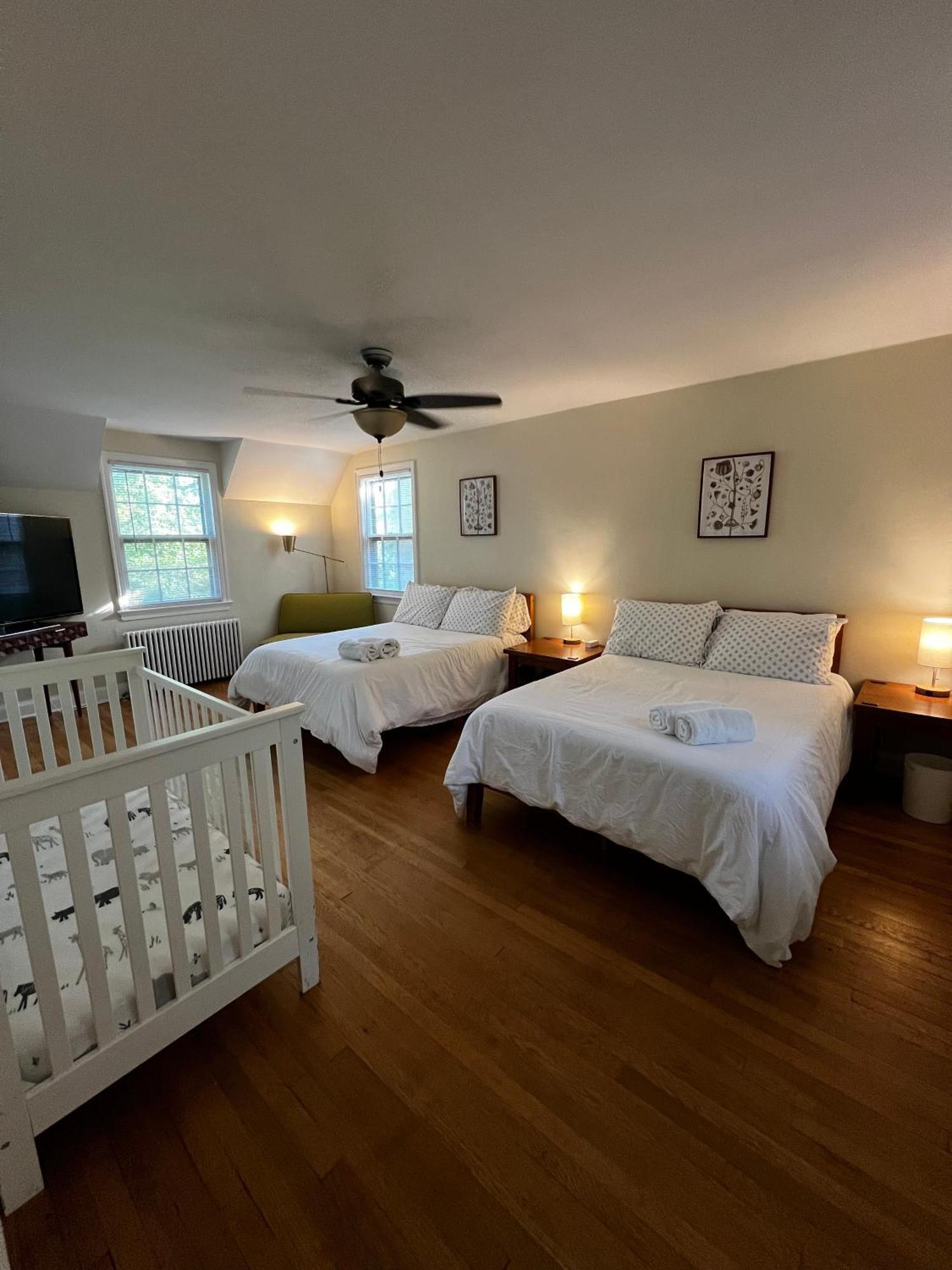Dc'S Best Location 4 Bed With Parking Walk To Metro And Nightlife Bethesda Row Chevy Chase Eksteriør billede