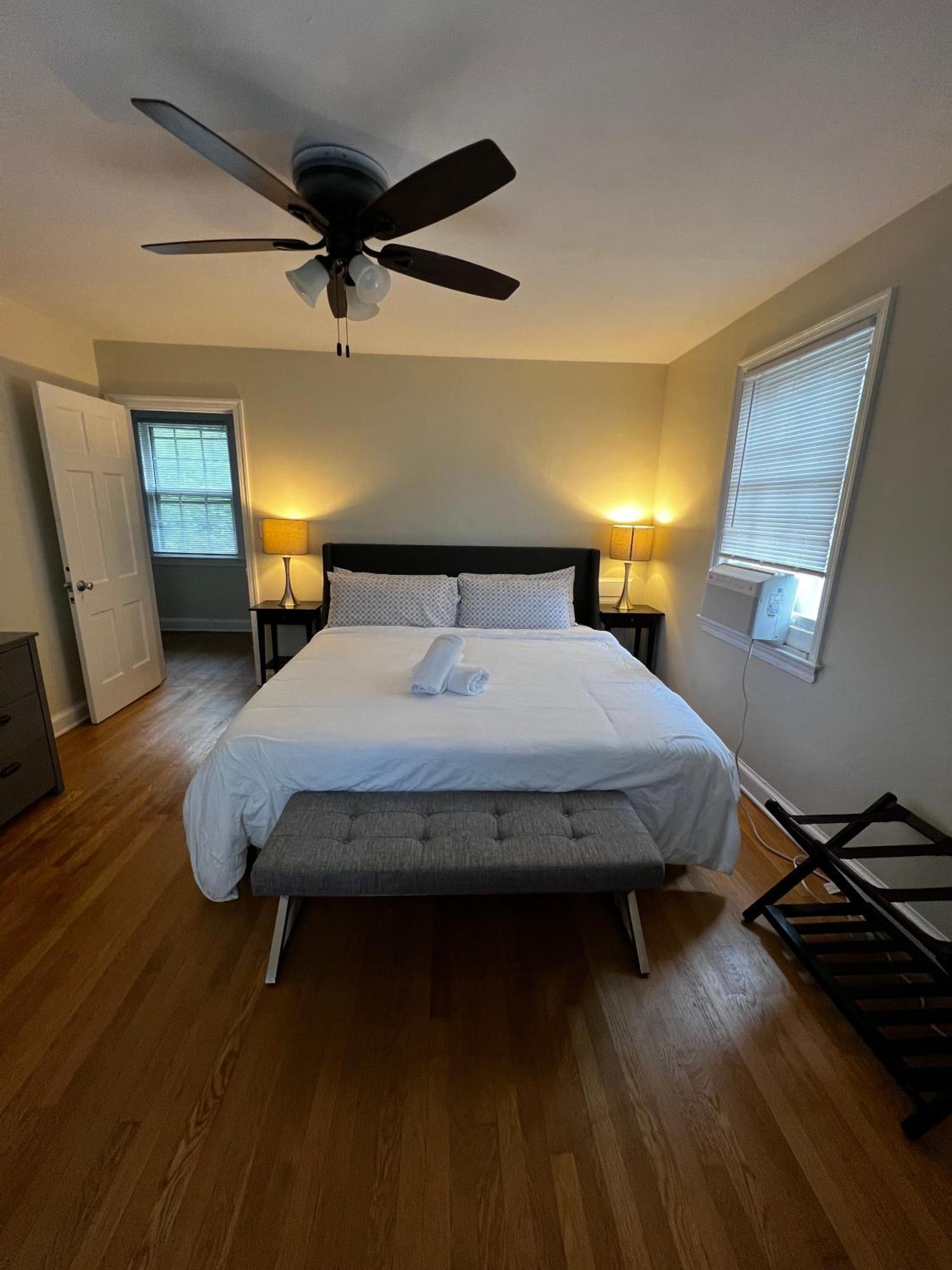Dc'S Best Location 4 Bed With Parking Walk To Metro And Nightlife Bethesda Row Chevy Chase Eksteriør billede