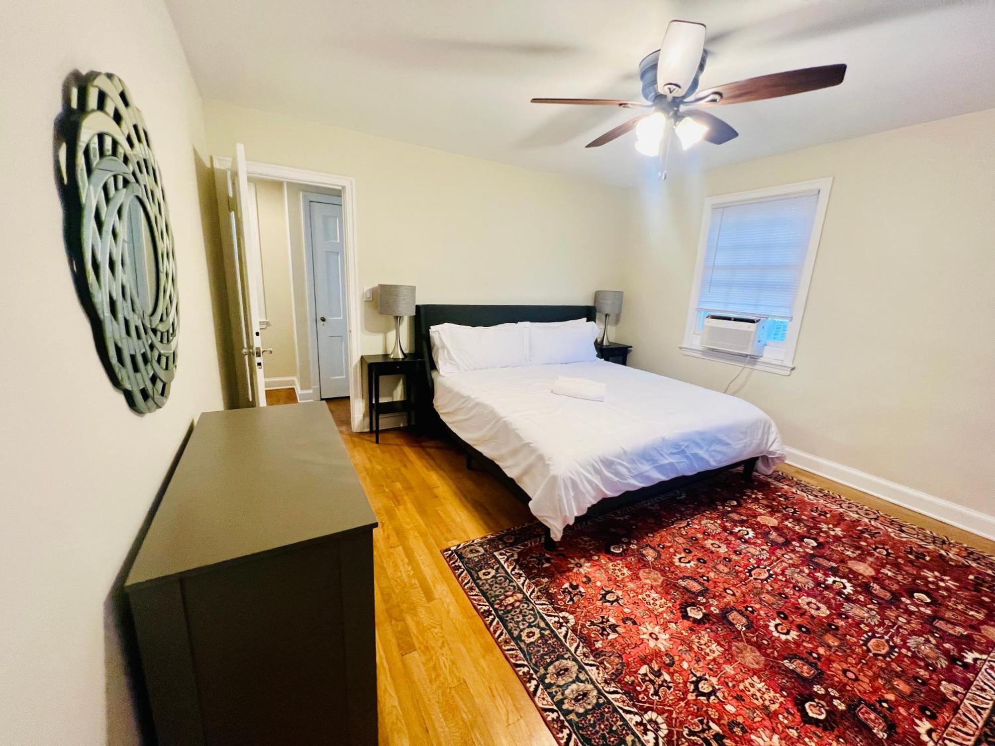 Dc'S Best Location 4 Bed With Parking Walk To Metro And Nightlife Bethesda Row Chevy Chase Eksteriør billede